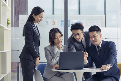 职场中搞好人际关系的6个小技巧!