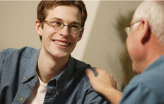 工作中如何高情商的回复领导的辛苦了？