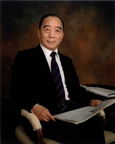 曹光彪名下全部财产捐赠清华！一起看一下富商曹光彪和清华的故事