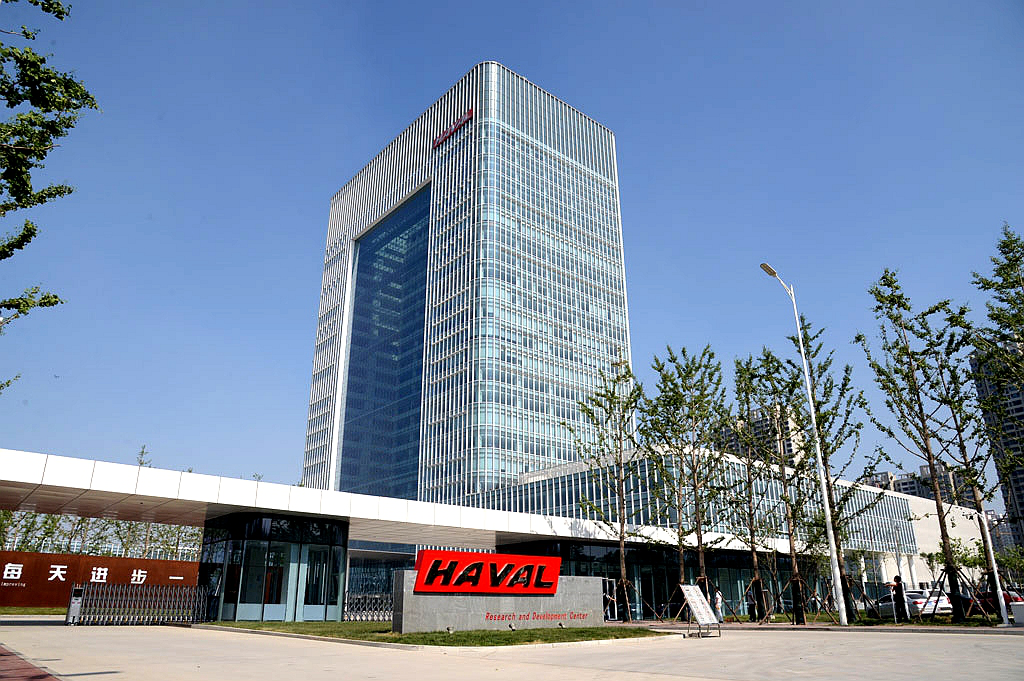 据悉,魏建军持有长城汽车35%的股份,拥有绝对的话语权,在资本的助推下