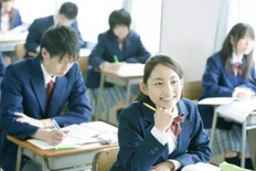 学播音主持一般要多少钱 一般要花费多少