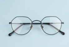 福建正规眼镜价格价目表 丰县沙庄眼镜供应