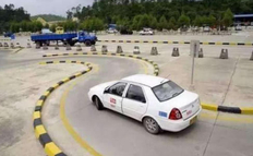 驾校报名费一般多少钱啊 国家统一驾校收费标准2022