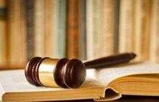 劳动仲裁律师费谁承担?劳动仲裁的律师费可以由败诉方承担吗