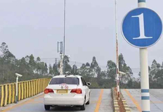 考驾照多少钱2022年?现在驾校c1报名多少钱?