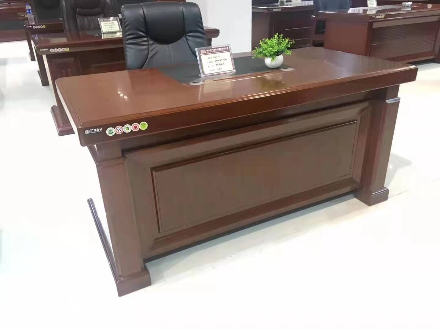 镇江实木老板桌按需定制,老板桌