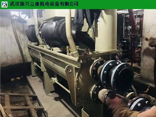 江岸螺杆式中央空调深度清洗,螺杆式中央空调